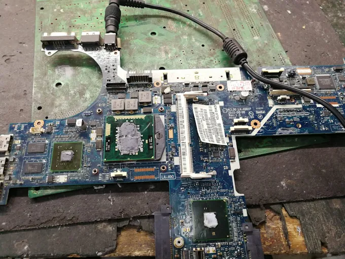 Real CPU thermal paste repasting and cleaning